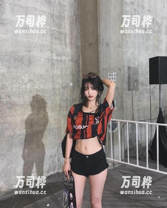 17吃瓜 想在17吃瓜官网里永不迷路?记得带好你的‘瓜旁’导航!