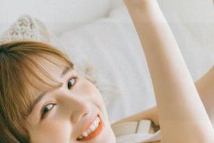 突然觉得，“17吃瓜网”app就像个吸引我的黑洞，到底有什么好玩的瓜？