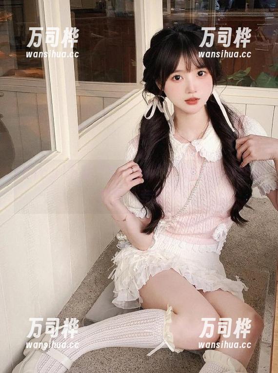 下载“51cgw”，让你一秒变成吃瓜小专家！