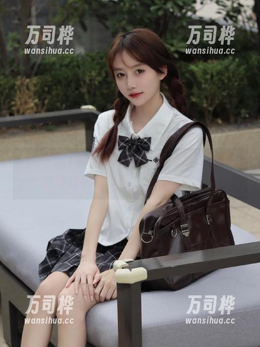 51吃瓜app的网网址，为什么总让我想起那些‘精彩’事件？