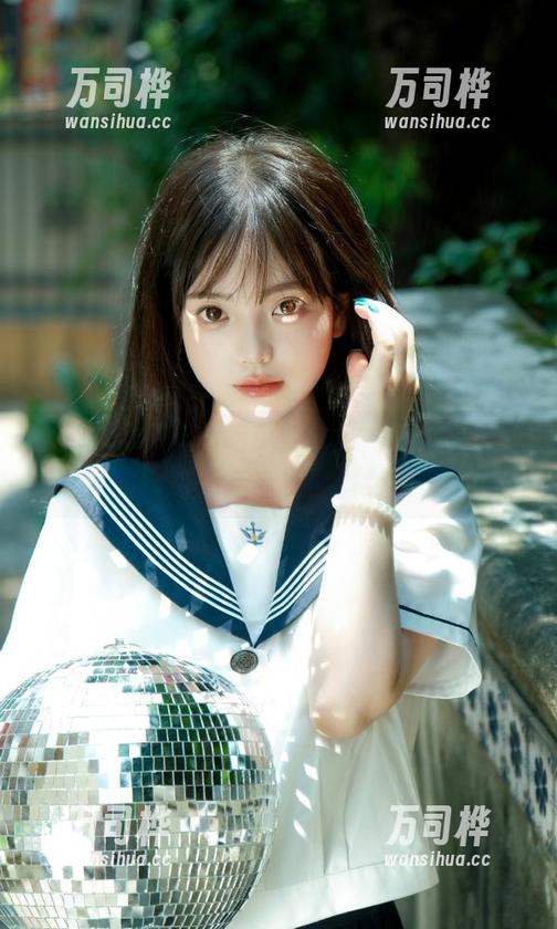 在58吃瓜登录后，才明白饱满的瓜背后有多少淑女心