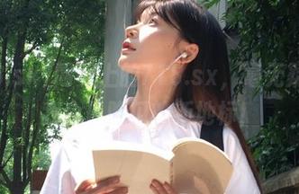 网页上的718.sx，毫无疑问是我今日吃瓜的新地标！