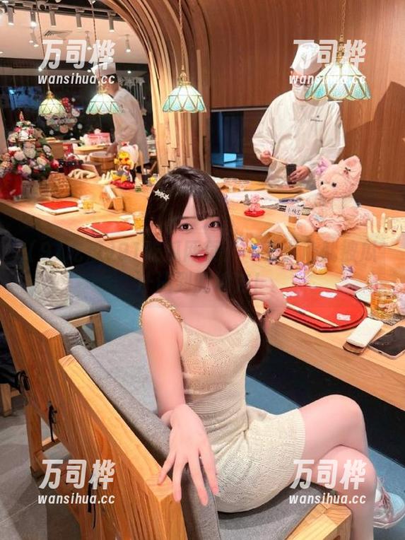 91吃瓜网页：一不小心就被瓜汁沾到的地方！