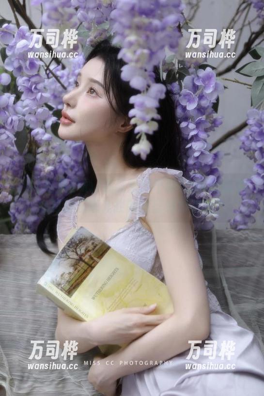 最新热闻不断！91吃瓜中心到底在哪儿找的这些绝妙素材？