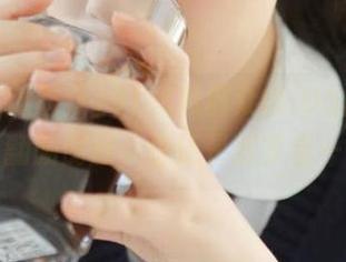 91吃瓜群众的iOS版，你反复翻肠倒肚，但还是想多看一会！