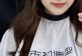 一起吃瓜网.cc的网页让我觉得，今日份的尴尬瞬间居然还不止一个。