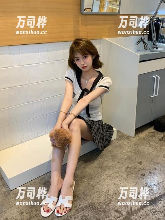 今天的“吃瓜头条”分享真的是瞬间抓住我全部注意力，感觉整个世界都在这个瓜里转。