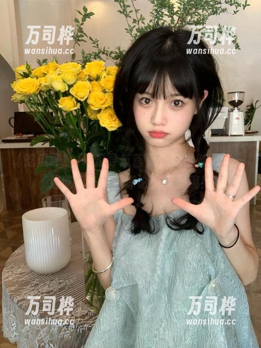 吃瓜导航首页，抓紧时间，一边吃瓜一边看评论，真是爽！