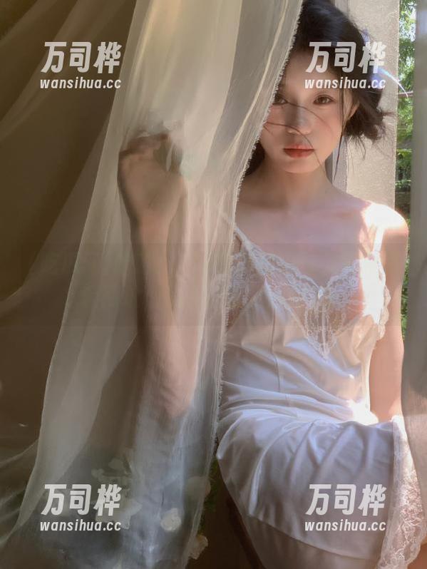吃瓜网 哈哈!17c吃瓜网的永久黑料爆料网址,我的心都要涨爆了!