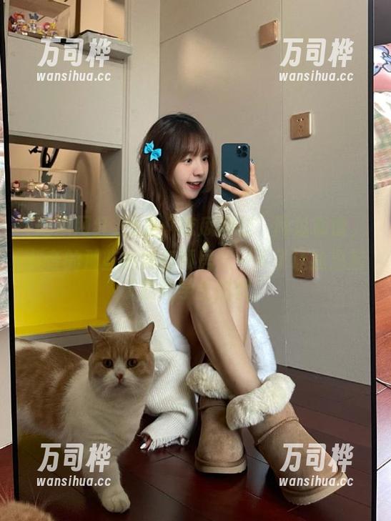 吃瓜网红 还是“吃瓜网红”网址靠谱,抖音的那些尬舞视频居然一下子让我想起了我的学生时代。