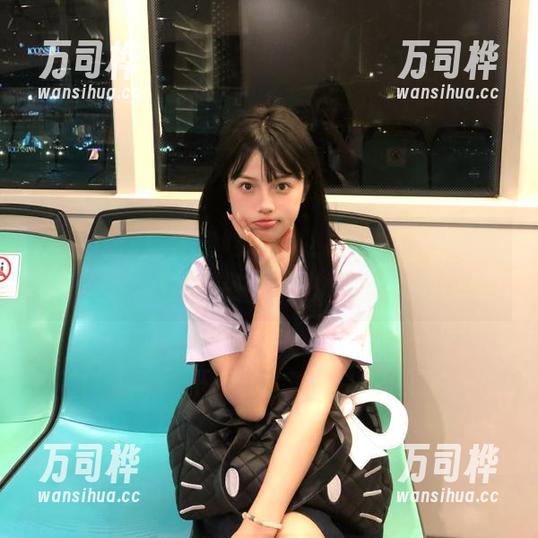 海角吃瓜 海角吃瓜直达热搜,真相和谎言只在一念之间!