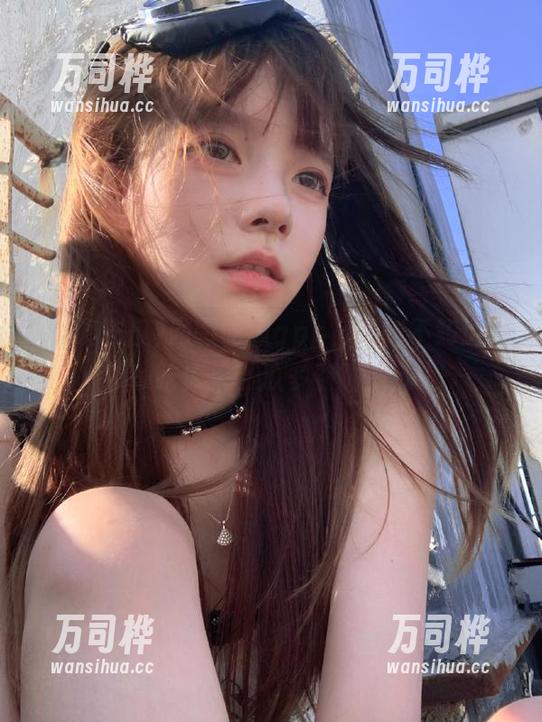 网曝吃瓜app，不吃不知道，一吃惊呆，瓜多到抽筋！