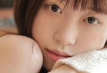 这到底是黑料不打烊的线路有问题，还是我太想看瓜了？心慌慌…