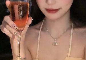 黑料不打烊：网红们的永久黑历史真是触目惊心！