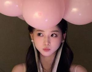 “黑料不打烊”要换名了，视频里暗藏玄机，让我们一探究竟吧！