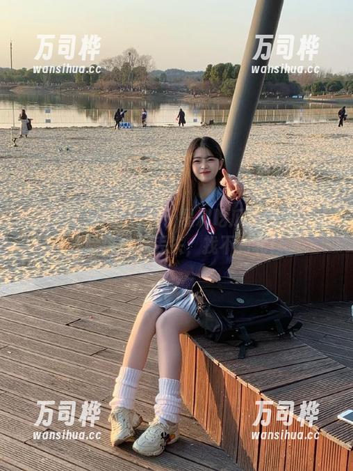 黑料吃瓜网站 关于黑料吃瓜网站地址的探险:坐标丢失,找不到北!