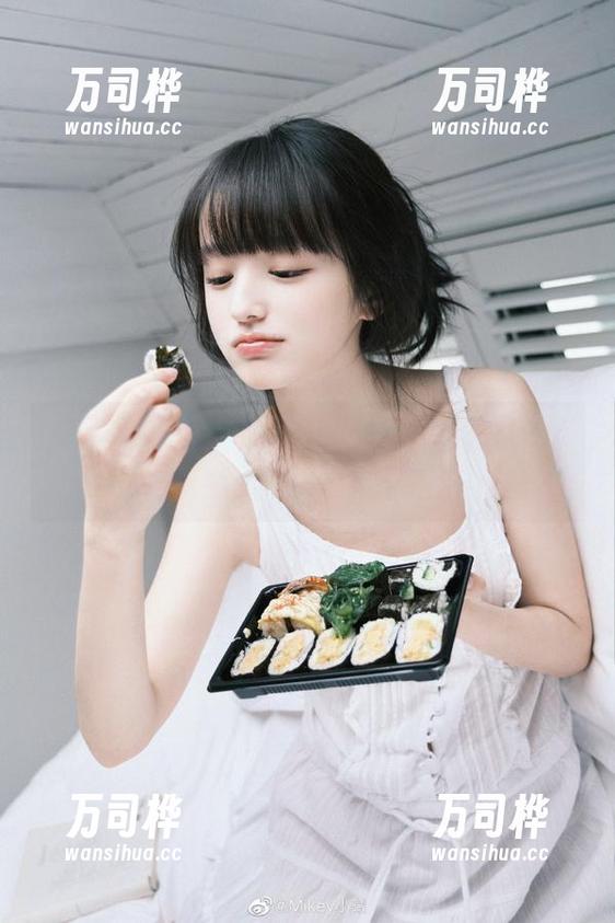 别再傻傻等待，黑料在线吃瓜传送门让你瞬间懂得宇宙真理！
