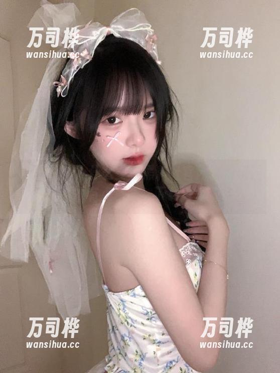 为什么要去黑料社官网？听说最新版本有点东西，下载可慎重！