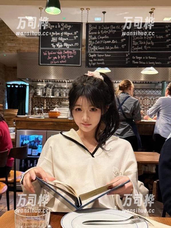 黑料社区 黑料社区在线,分享你的黑洞心情,让我们一起掉进八卦的漩涡!