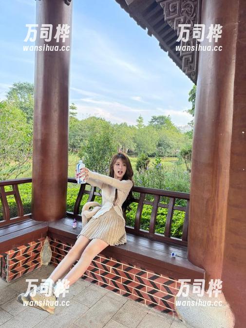 黑料社区在线：终于可以一边吃瓜一边收藏猛料了，真是贼爽！
